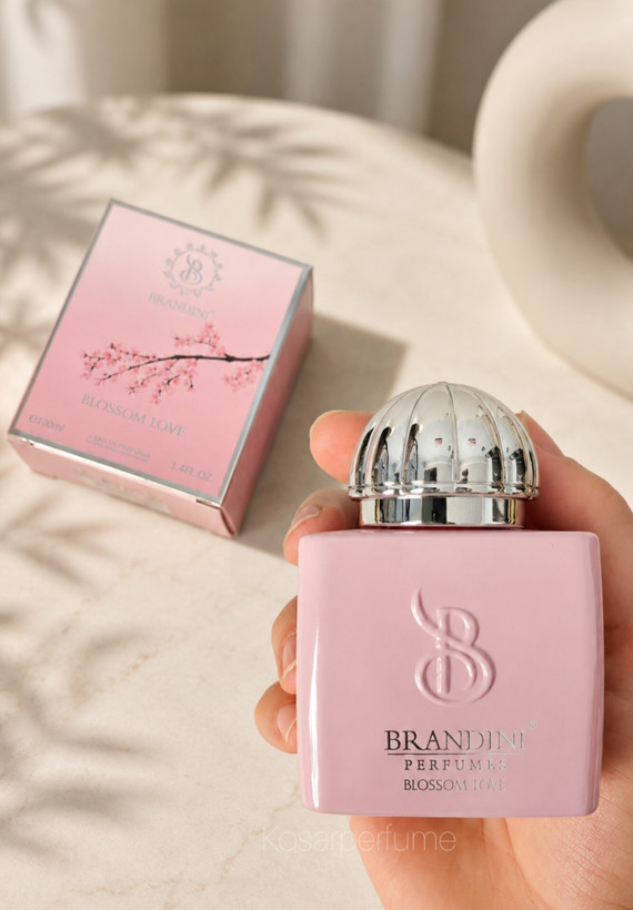 عطر زنانه بلوسوم لاو مینی(BIOSSOM LOVE)۳۳ میل شرکتی برندینی